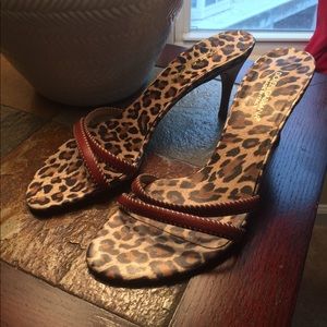 Dolce & Gabbana mules sandals .